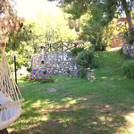 Antico Portale Ascea